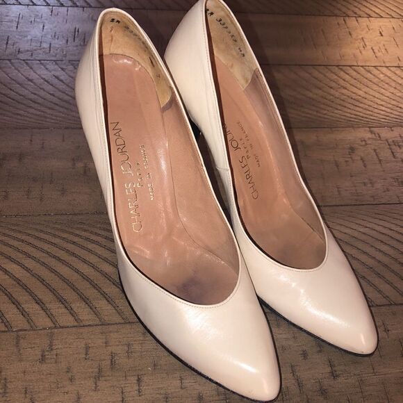 Charles Jordan Leather Semi Point Pumps Made in France 🇫🇷 4” heel SEXY! - Picture 5 of 17